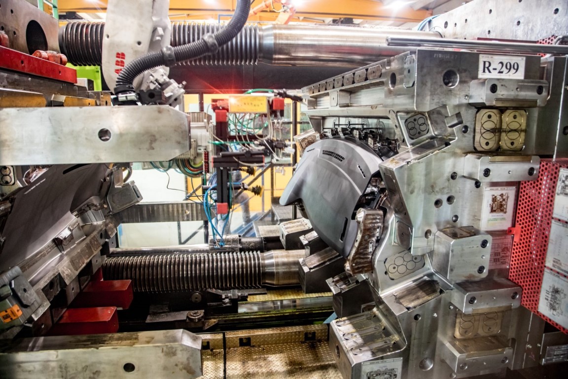 hunor-flick-factory-0252